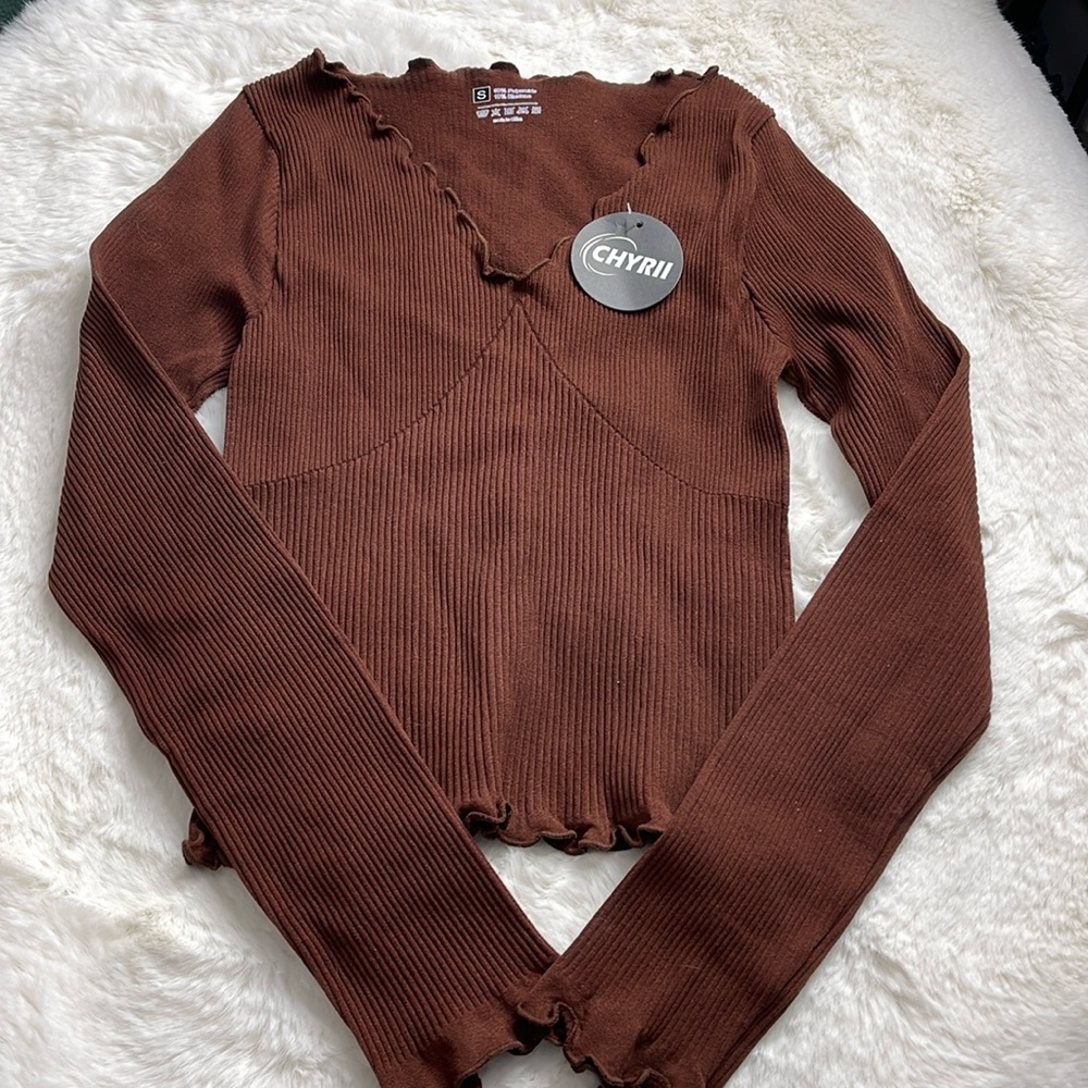 2 tops, 1 gently used 1 BNWT